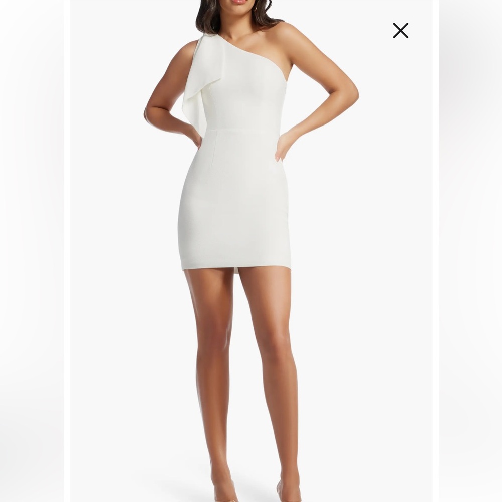 NWOT Dress The Population Tiff One-Shoulder Mini Dress in White SZ XS